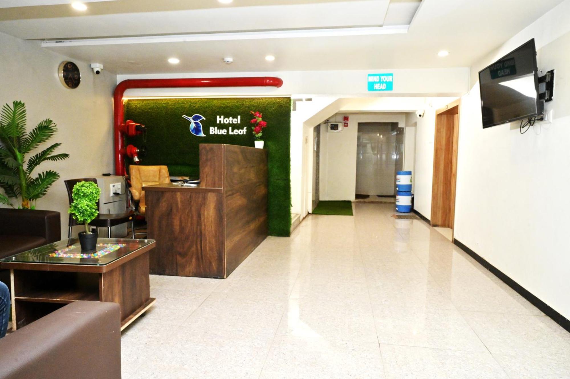 Hotel Blue Leaf Rajkot Eksteriør bilde