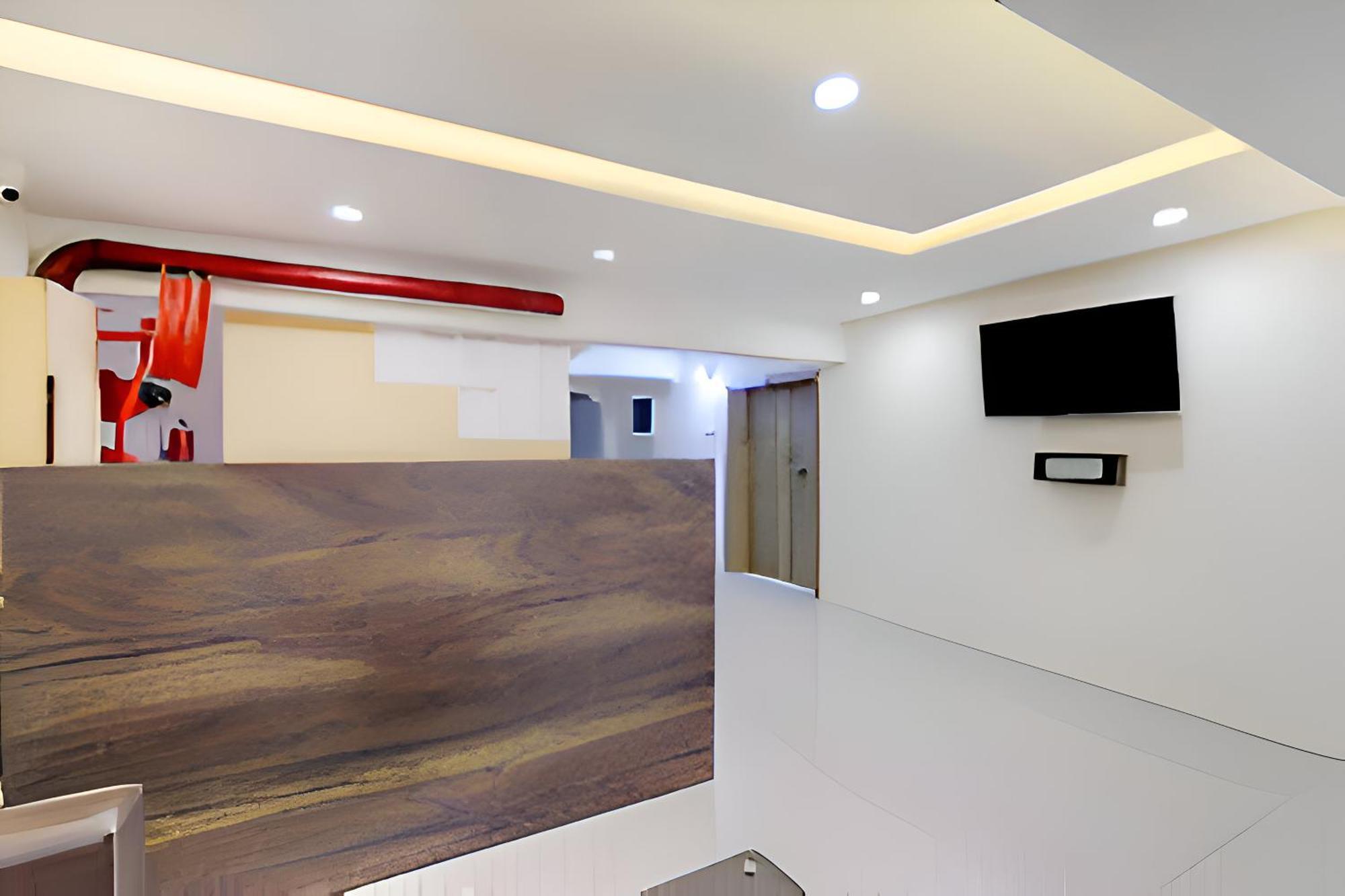 Hotel Blue Leaf Rajkot Eksteriør bilde